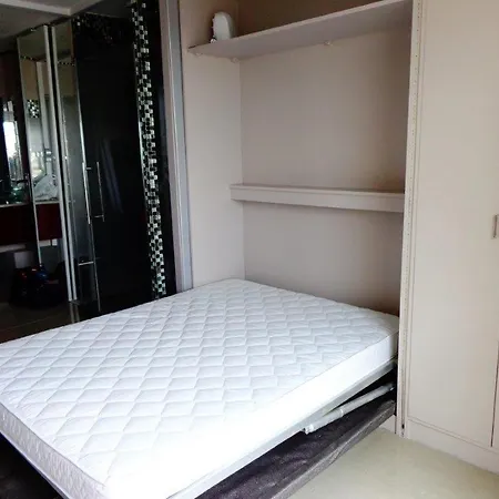 5 Cap Libertin Village Naturiste 3* Agde