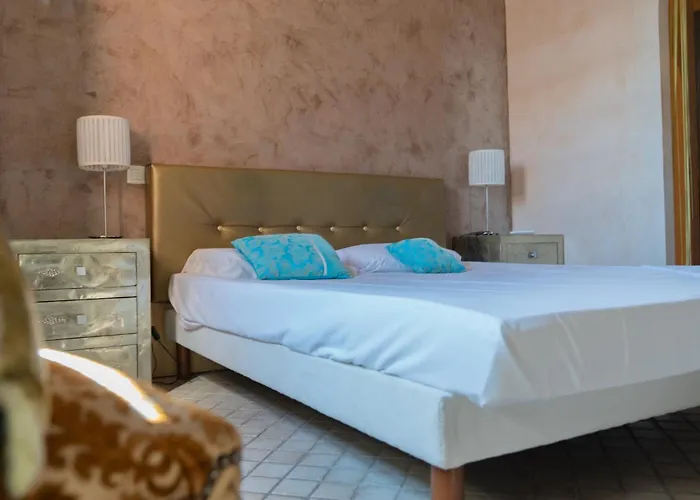 5 Cap Libertin Village Naturiste 아파트호텔