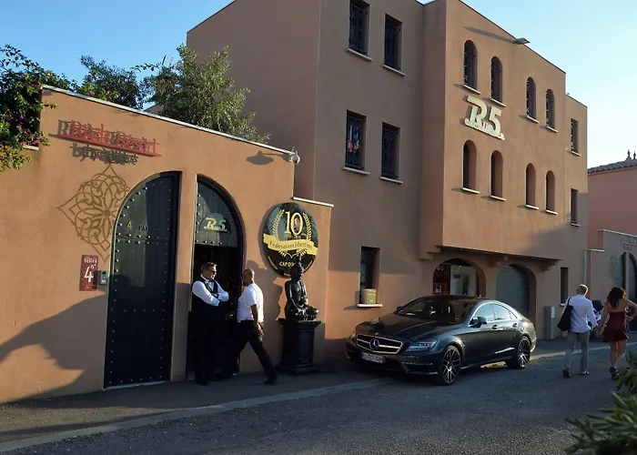 5 Cap Libertin Village Naturiste 아그